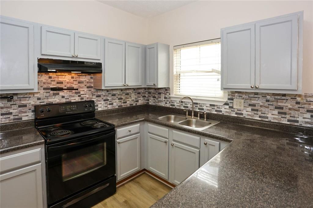 4691 Highpoint Lane Atlanta, GA 30349 - Photo 12 of 23