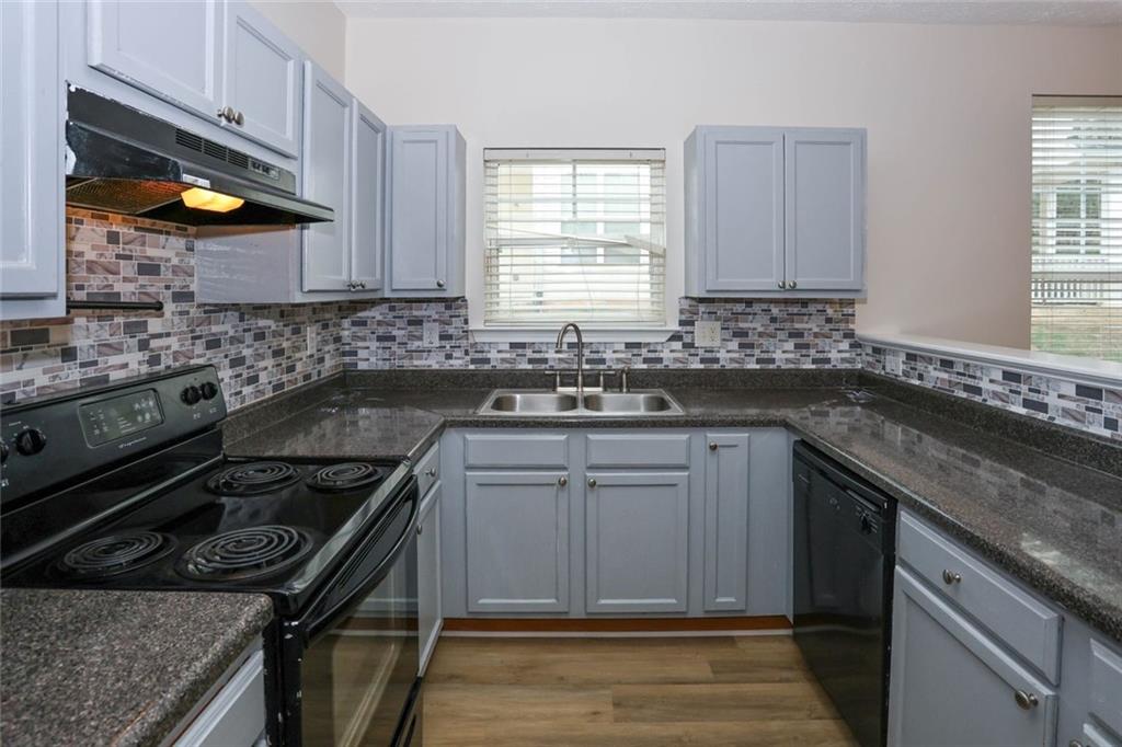 4691 Highpoint Lane Atlanta, GA 30349 - Photo 14 of 23