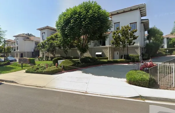 $2,300 | 27221 Paseo Espada, San Juan Capistrano, CA 92675
