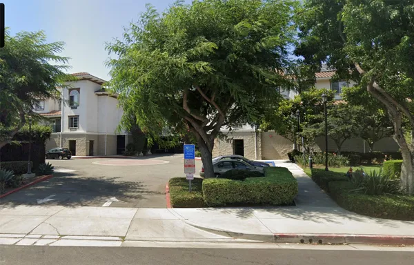 $2,300 | 27221 Paseo Espada, San Juan Capistrano, CA 92675