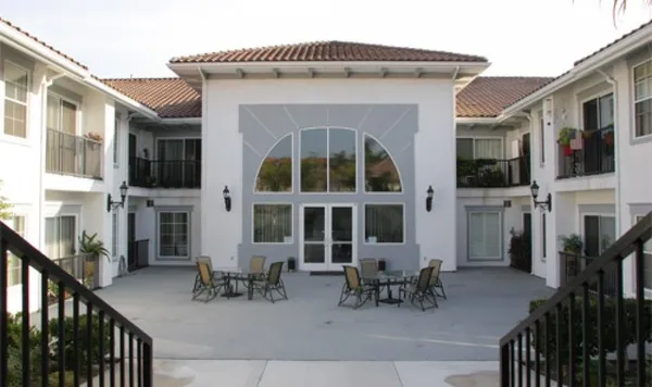 $2,300 | 27221 Paseo Espada, San Juan Capistrano, CA 92675