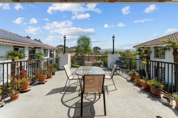 $2,300 | 27221 Paseo Espada, San Juan Capistrano, CA 92675