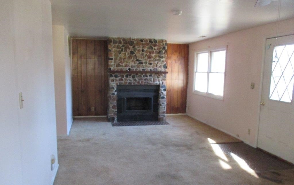 1419 Franklin Avenue Rochester, IN 46975 - Photo 6 of 8
