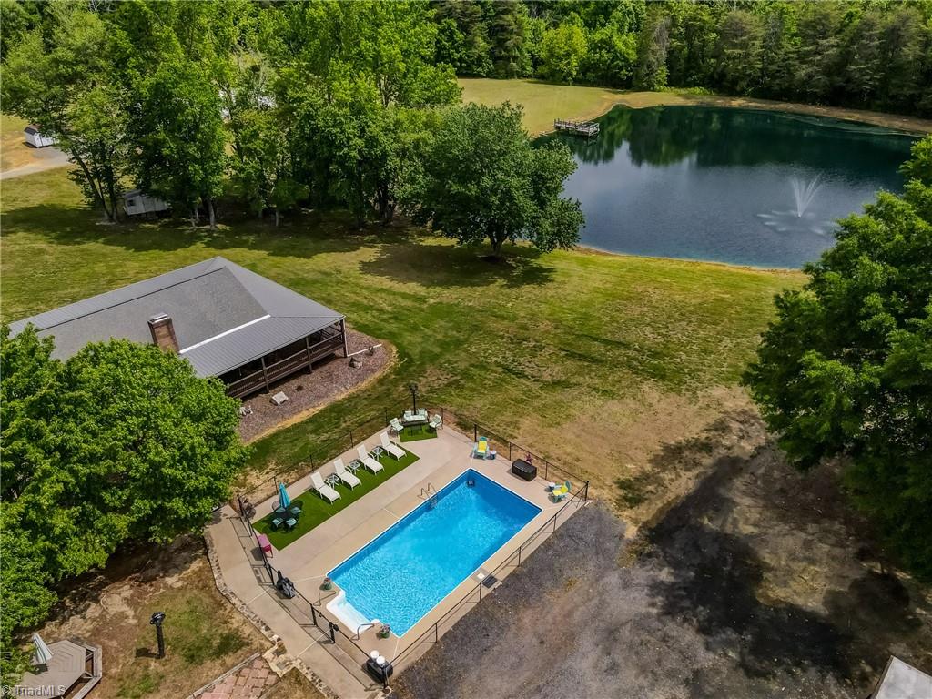 6591 & 6591-a Coltrane Mill Road Greensboro, NC 27406 - Photo 11 of 49