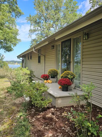 $1,600,000 | 1000 North Vine Street, Winchester, TN 37398