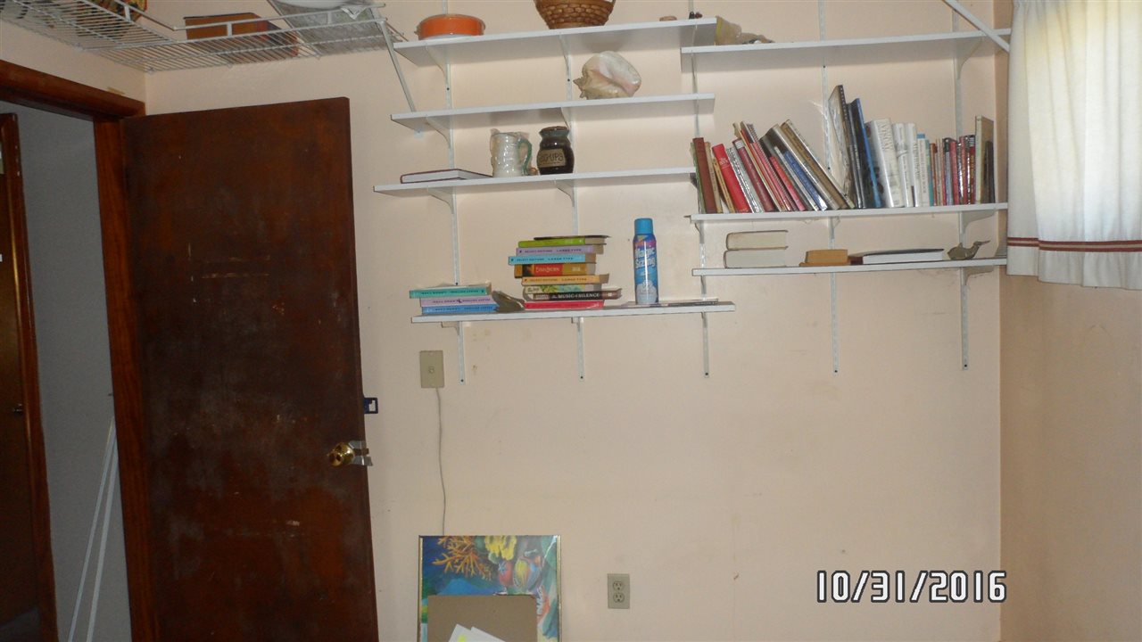 80 Old Deerfield Road Candia, NH 03034 - Photo 8 of 12