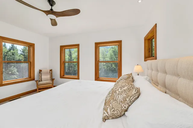 $1,498,000 | 31 Cave Mountain Road, Bartlett, NH 03812