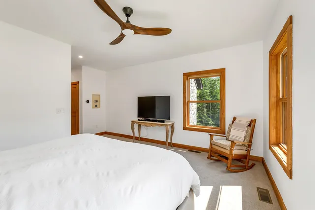 $1,498,000 | 31 Cave Mountain Road, Bartlett, NH 03812