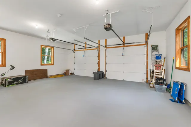 $1,498,000 | 31 Cave Mountain Road, Bartlett, NH 03812