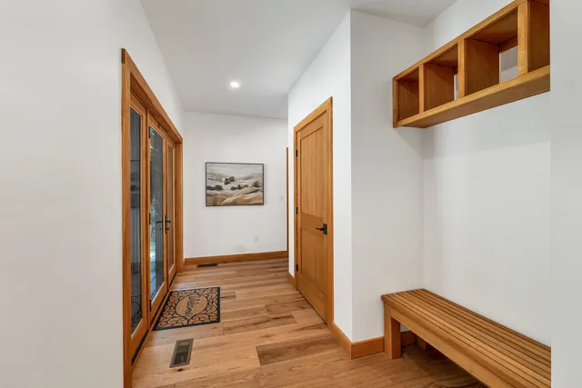 $1,498,000 | 31 Cave Mountain Road, Bartlett, NH 03812