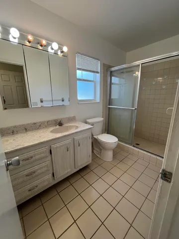 $1,850 | 658 Northeast 6th Court, Unit L, Boynton Beach, FL 33435