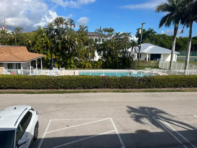 $1,850 | 658 Northeast 6th Court, Unit L, Boynton Beach, FL 33435