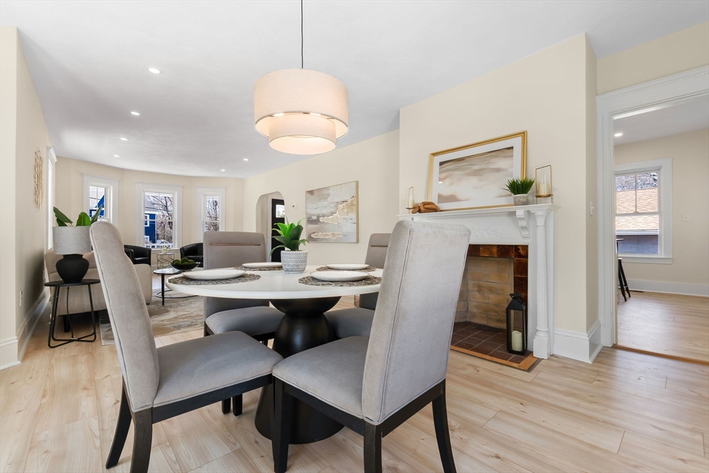 19 Laurel Street Saugus, MA 01906 - Photo 11 of 35