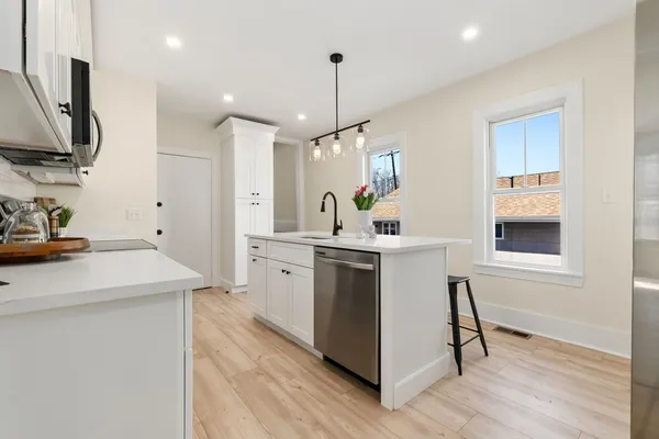 $929,000 | 19 Laurel Street, Saugus, MA 01906