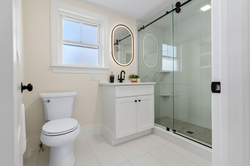 19 Laurel Street Saugus, MA 01906 - Photo 20 of 35