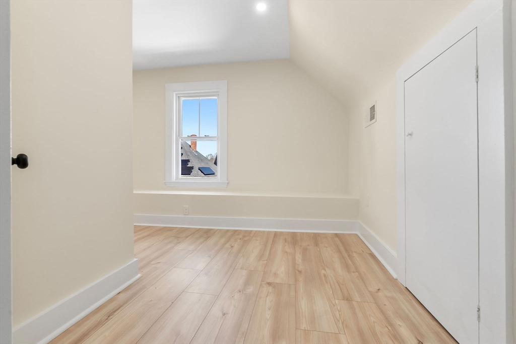 19 Laurel Street Saugus, MA 01906 - Photo 33 of 35