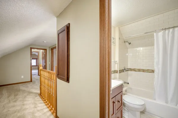$2,400 | 3841 North Aldrich Avenue, Minneapolis, MN 55412