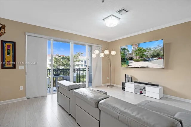 $3,750 | 2925 Northwest 126th Avenue, Unit 3011, Sunrise, FL 33323