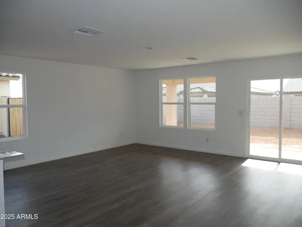 $1,895 | 1397 East Peggy Drive, Casa Grande, AZ 85122