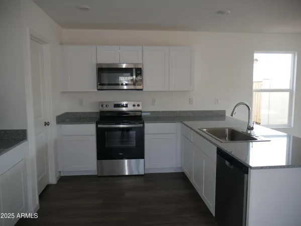 $1,895 | 1397 East Peggy Drive, Casa Grande, AZ 85122