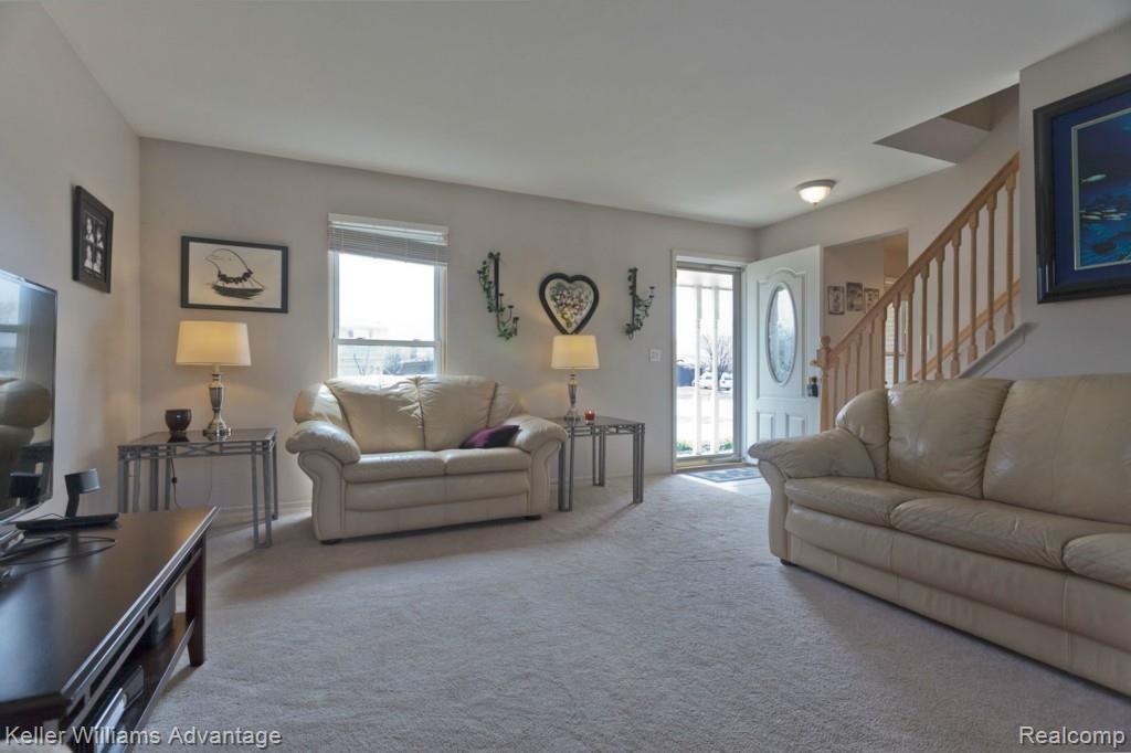 42496 Saltz Road Canton, MI 48187 - Photo 7 of 25 _MG_7697.jpg