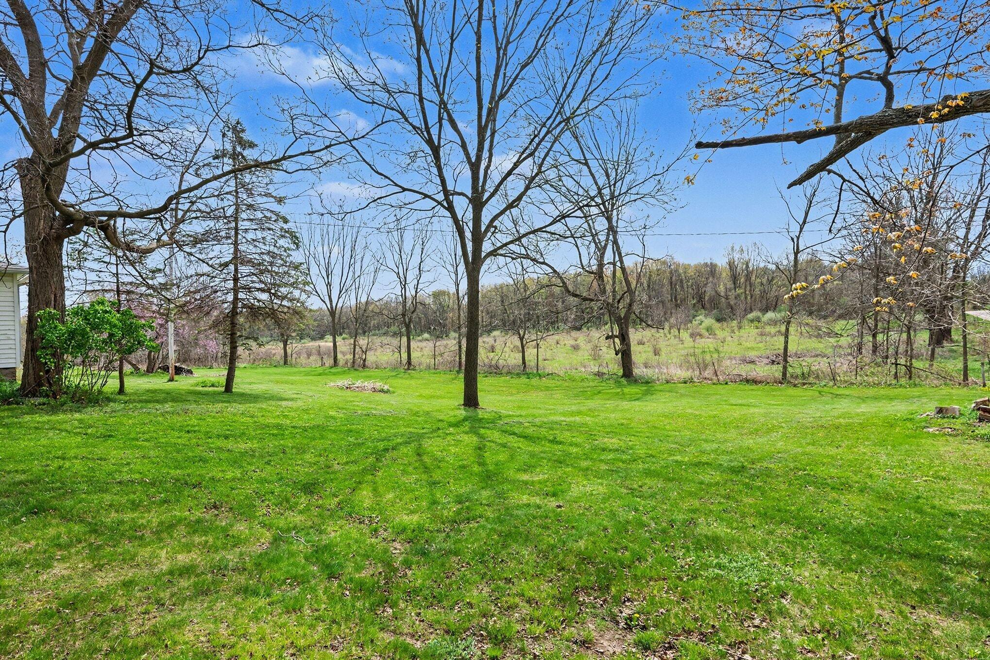 12436 6 Mile Road Battle Creek, MI 49014 - Photo 7 of 21 007_file_6996