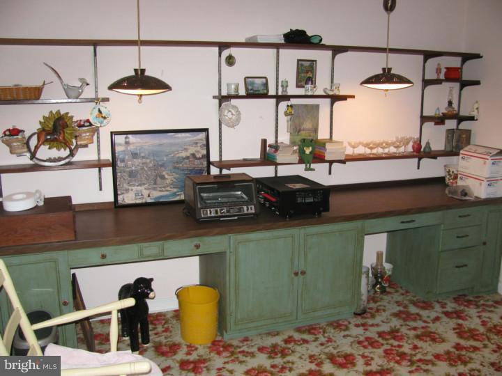 5681 Easton Road Plumsteadville, PA 18902 - Photo 9 of 13 Office / Study