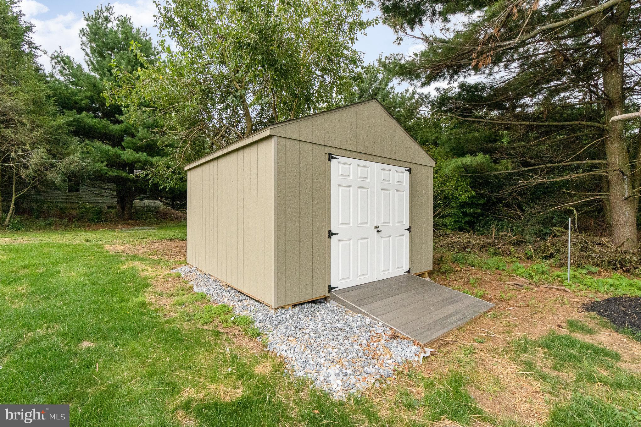 1307 Birch Road Lebanon, PA 17042 - Photo 27 of 31 Gallery Image 27