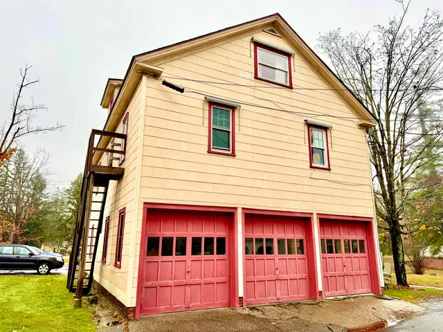 $379,000 | 7 Common Street, Springfield, VT 05156