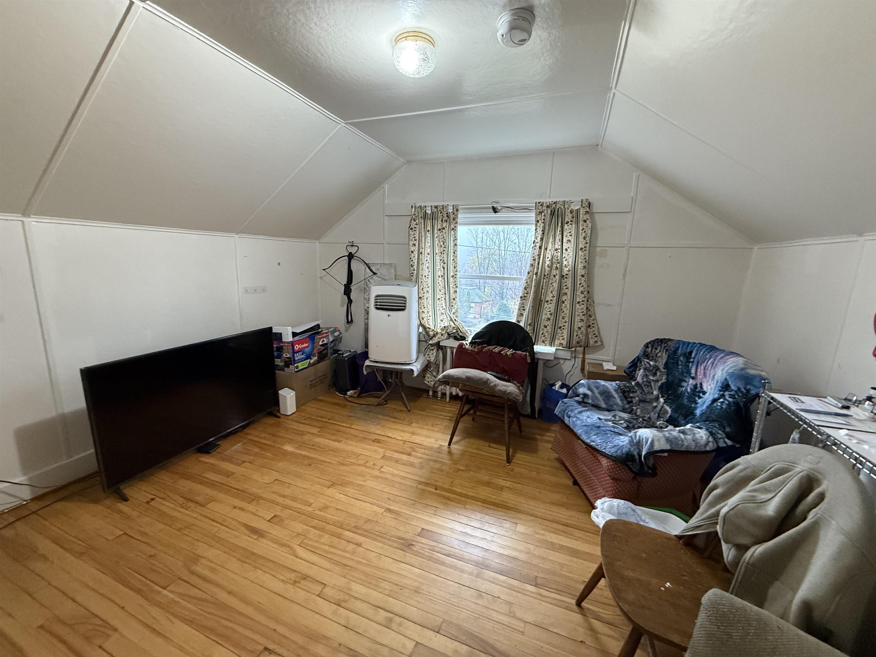 7 Common Street Springfield, VT 05156 - Photo 3 of 11