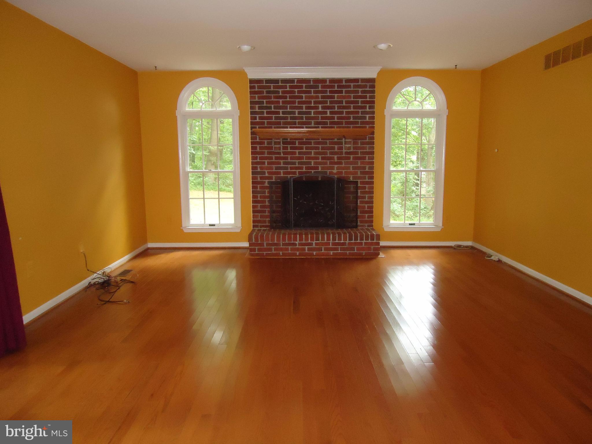 7495 Morgan Road Woodbine, MD 21797 - Photo 6 of 16 Family Room