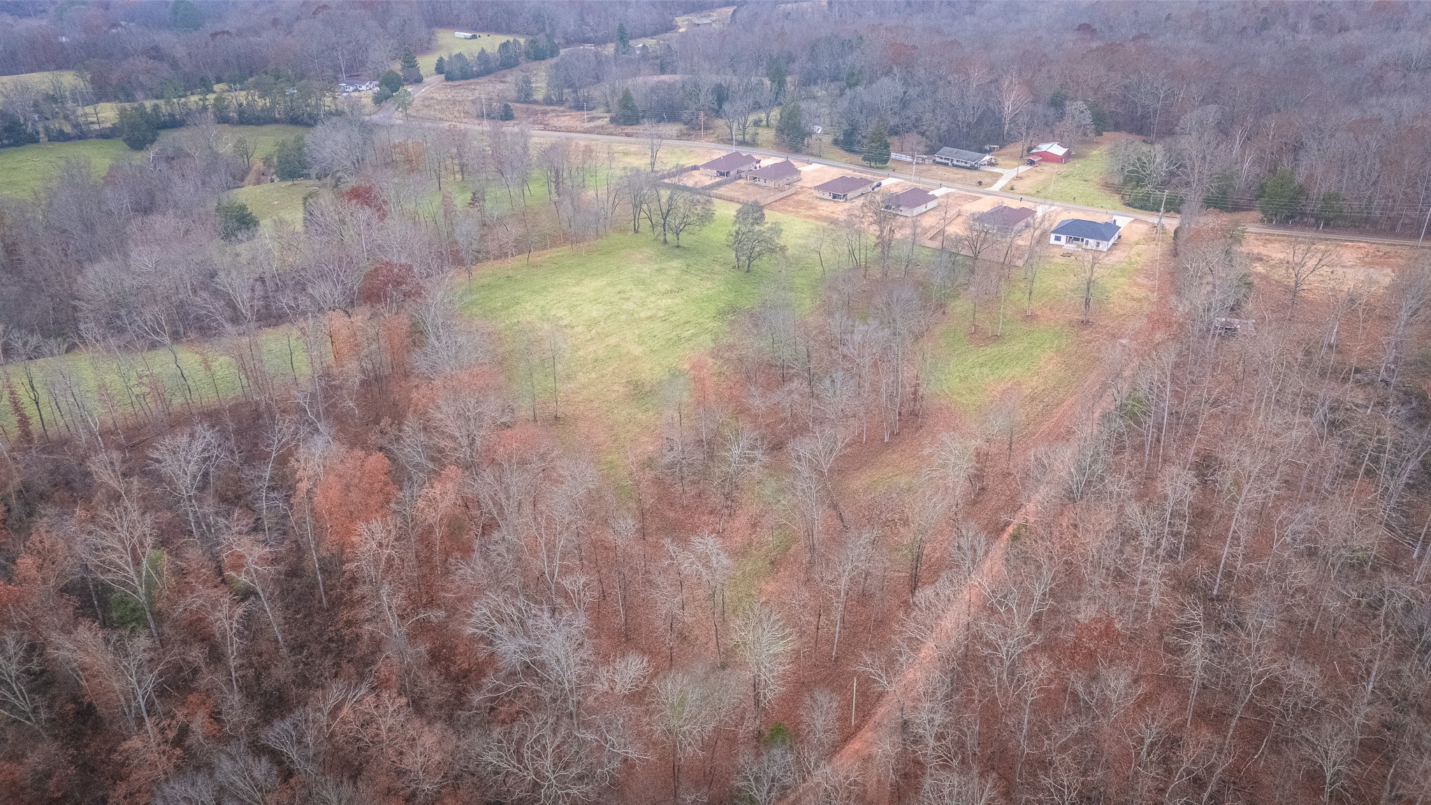 2000 County Road 94 Florence, AL 35634 - Photo 10 of 27 a backyard of a house