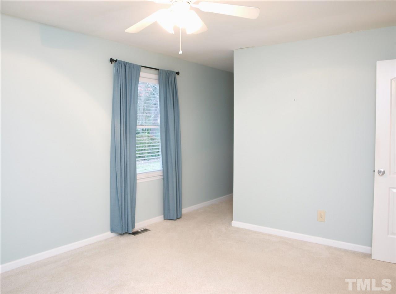 113 Rosehaven Drive Raleigh, NC 27609 - Photo 8 of 16 Gallery Image 8
