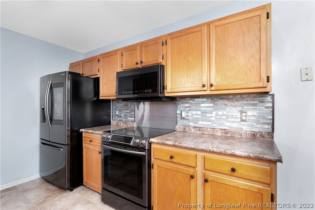 3841 Harden Road Hope Mills, NC 28348 - Photo 14 of 30 Gallery Image 14