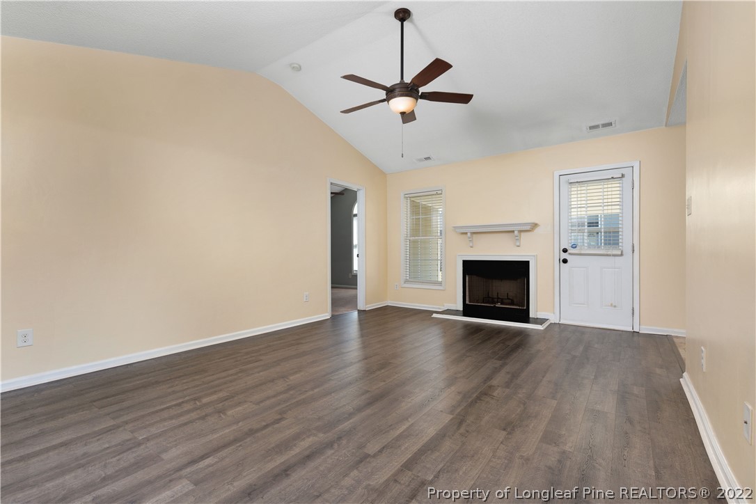 3841 Harden Road Hope Mills, NC 28348 - Photo 7 of 30 Gallery Image 7