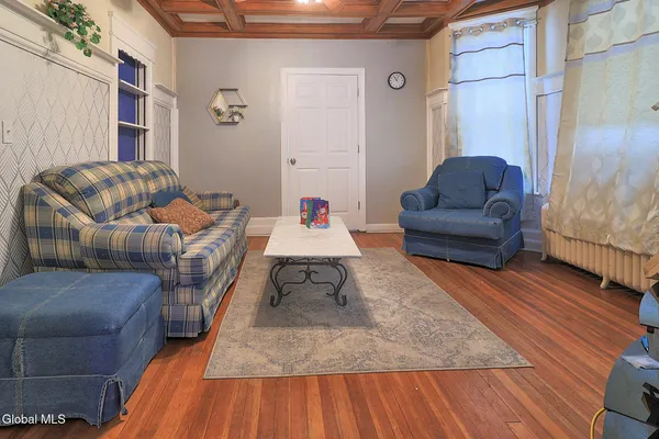 $325,000 | 308 Quail Street, Albany, NY 12208