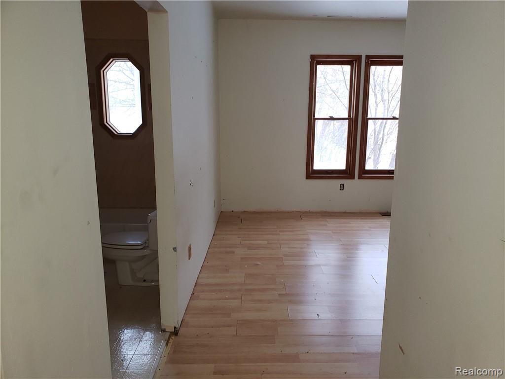 4597 Clarkston Road Clarkston, MI 48348 - Photo 10 of 23 2019-02-28 17.32