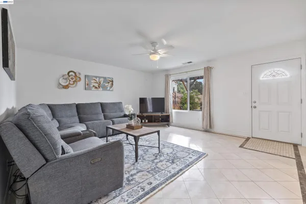 $950,000 | 436 North N Street, Livermore, CA 94551