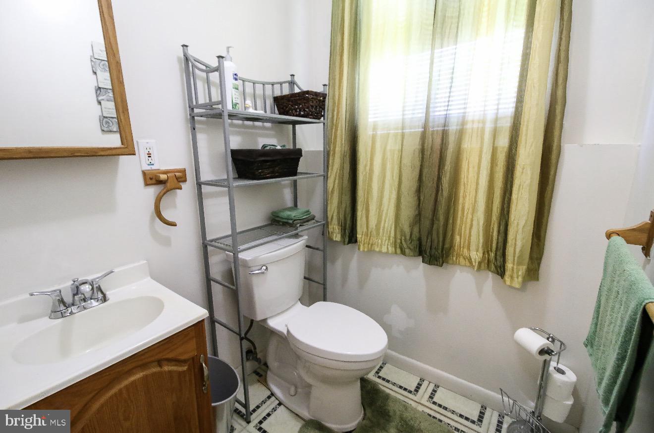 8121 Elizabeth Road Pasadena, MD 21122 - Photo 23 of 28 Full bath lower level