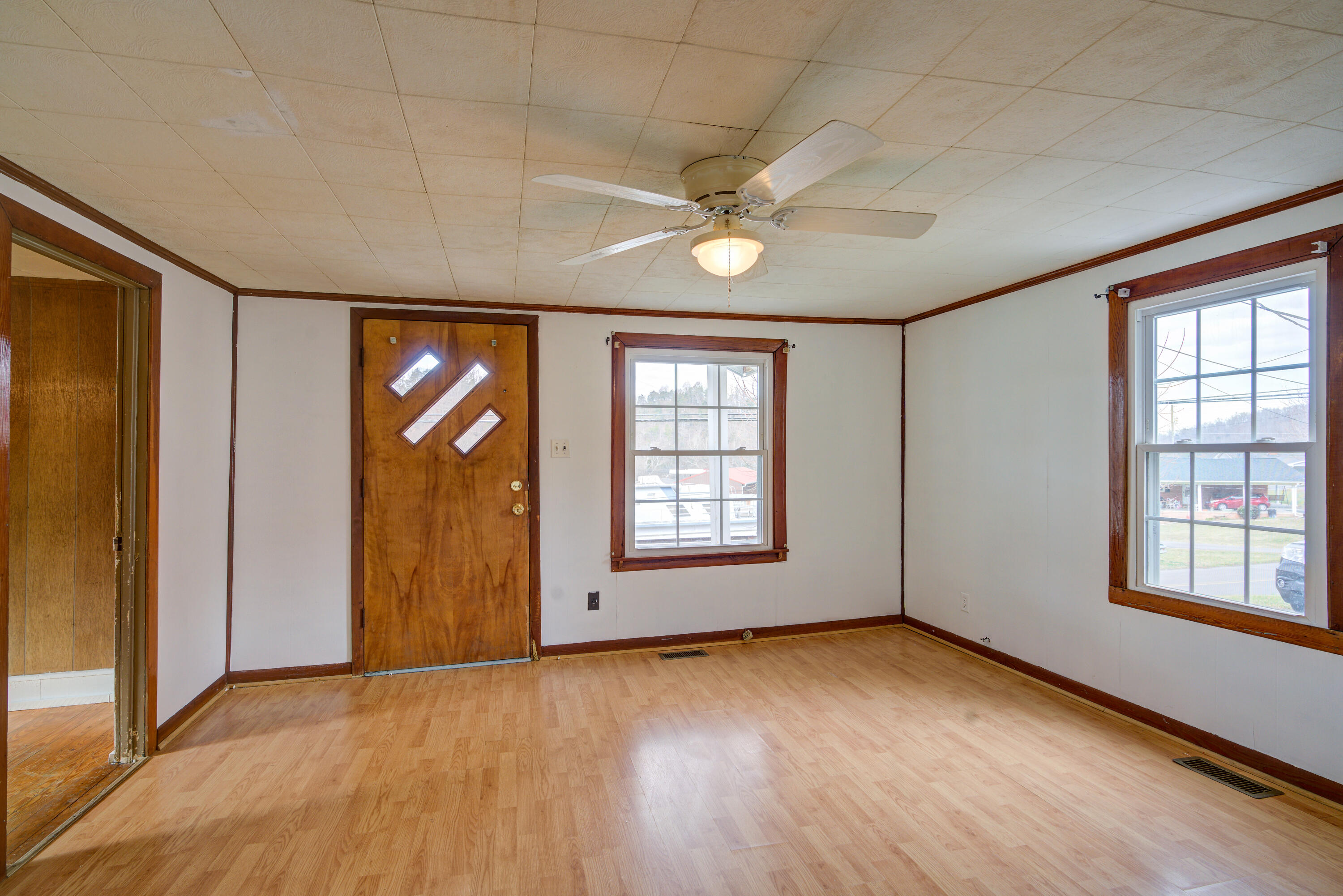 3105 Siam Road Elizabethton, TN 37643 - Photo 23 of 25 Siam--3