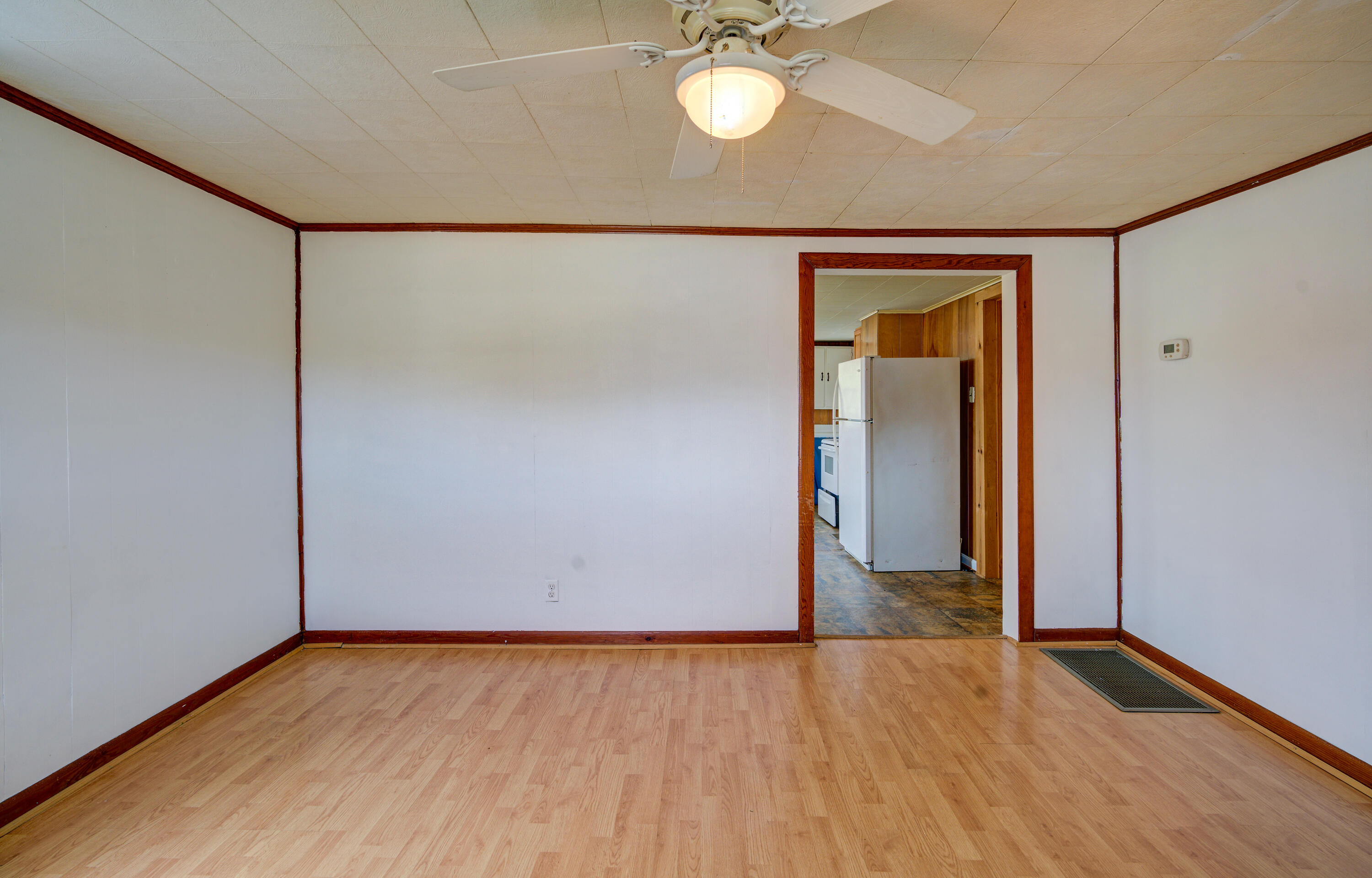 3105 Siam Road Elizabethton, TN 37643 - Photo 24 of 25 Siam--2