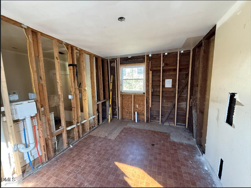 116 East Umstead Street Durham, NC 27707 - Photo 3 of 12 a view of an empty room with a window