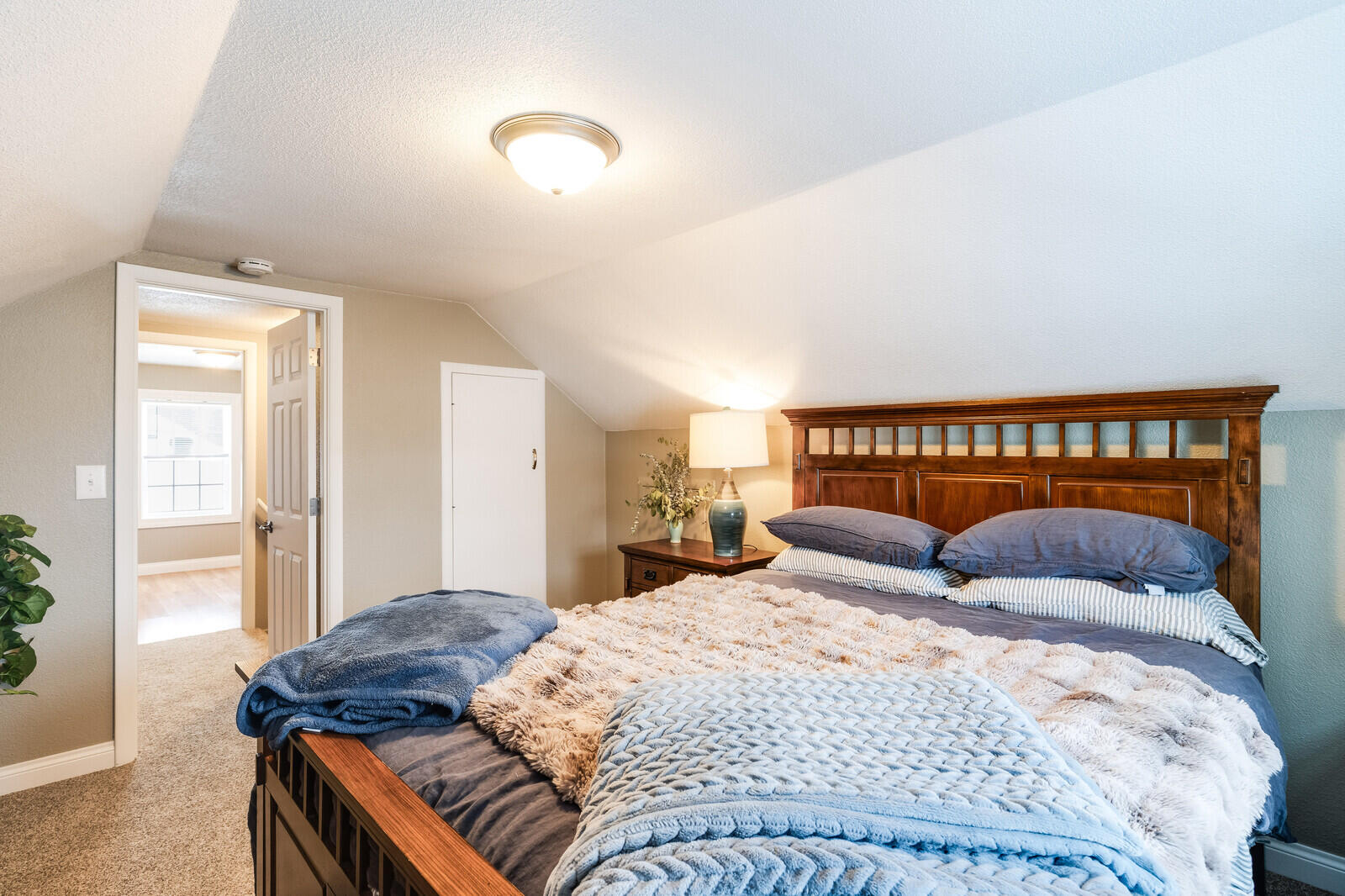 1714 30th Street South La Crosse, WI 54601 - Photo 23 of 26 23_1714_30thStS_MasterBedroom2_mls