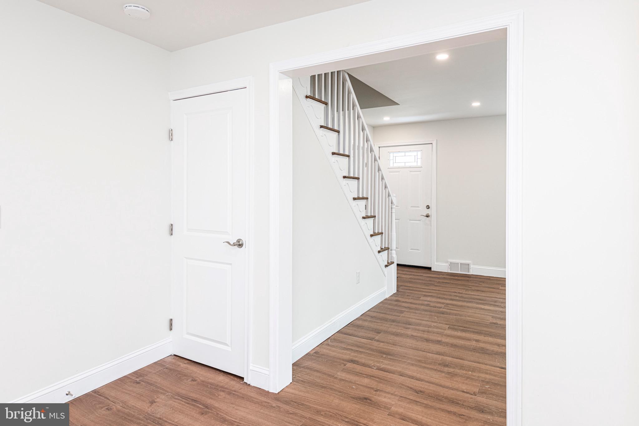 142 Wyndmoor Road Havertown, PA 19083 - Photo 13 of 35