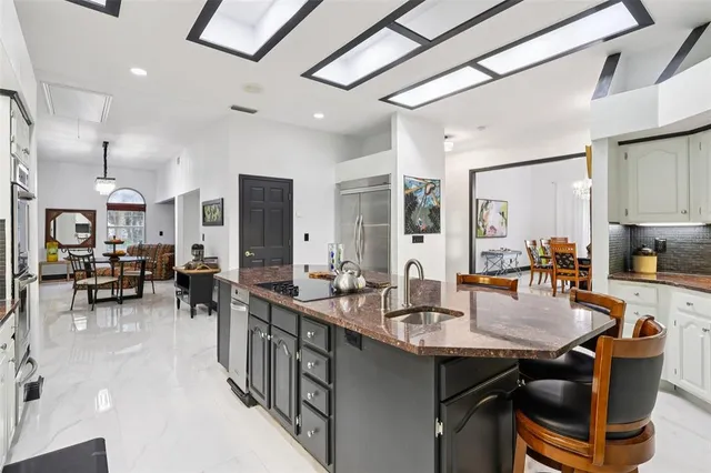 $2,100,000 | 16400 Lakeshore Drive, Minneola, FL 34715