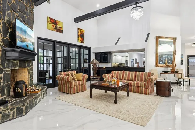 $2,100,000 | 16400 Lakeshore Drive, Minneola, FL 34715