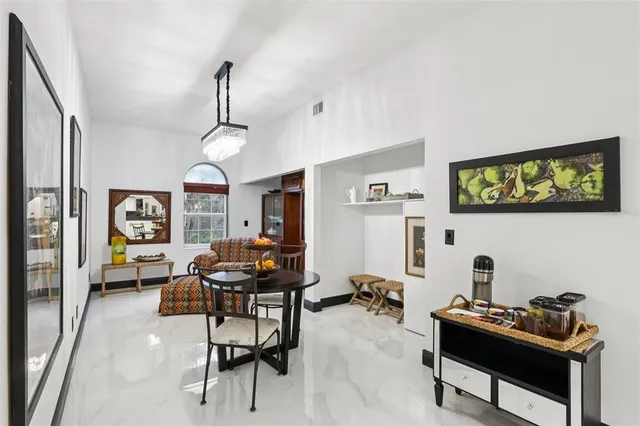 $2,100,000 | 16400 Lakeshore Drive, Minneola, FL 34715