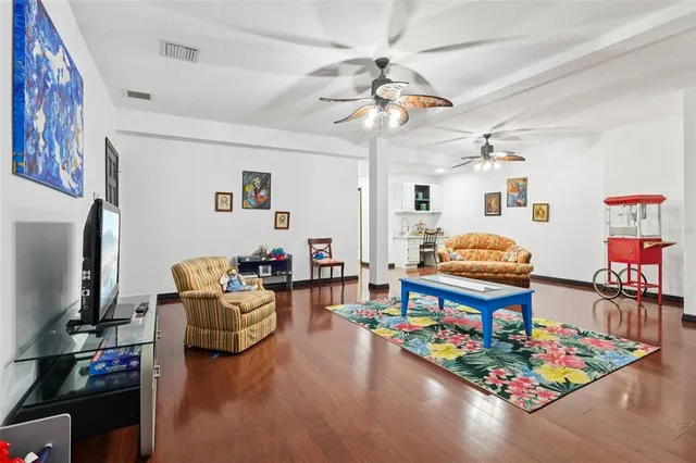 $2,100,000 | 16400 Lakeshore Drive, Minneola, FL 34715