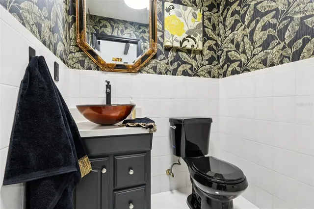 $2,100,000 | 16400 Lakeshore Drive, Minneola, FL 34715