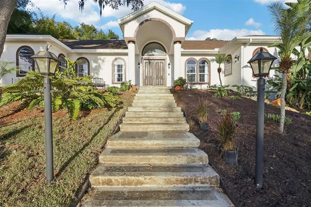 $2,100,000 | 16400 Lakeshore Drive, Minneola, FL 34715